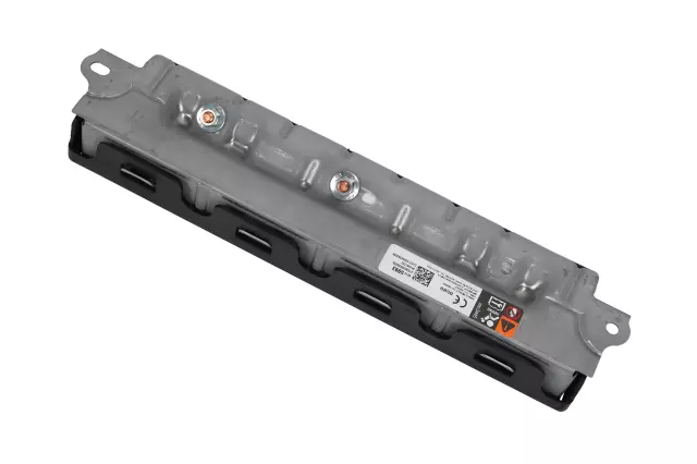 Driver Side Instrument Panel Lower Airbag - GM (85105993)