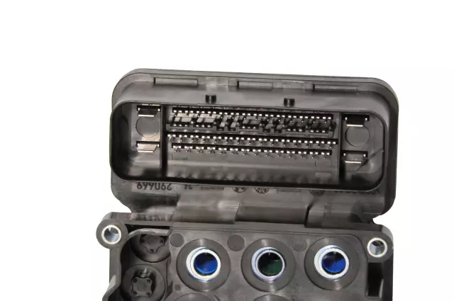 Electronic Brake and Traction Control Module with 12 Seals - GM (25926937)