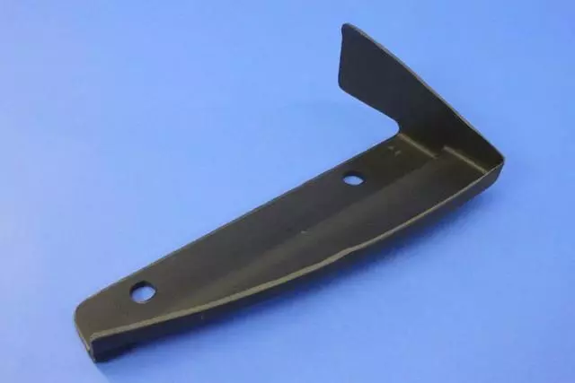 Air Deflector, Left - Alfa Romeo (68238977AA)