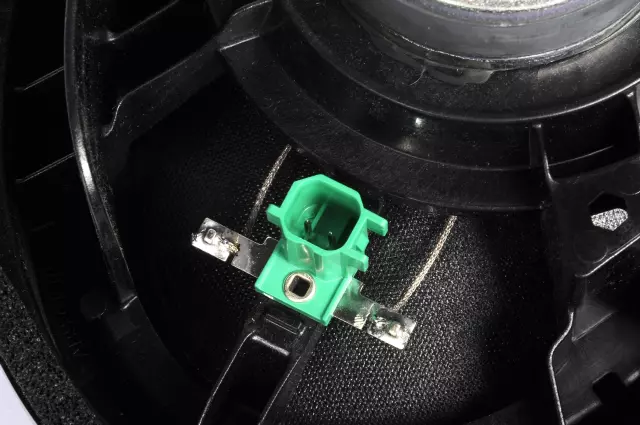 22972745 - : Front Door Radio Speaker for Cadillac: CTS Image