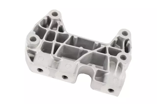 Passenger Side Engine Mount Bracket - GM (23272796)