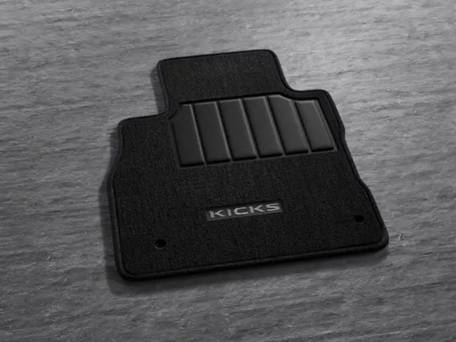 T99E27LG0A - Interior: Carpeted Floor Mats (4-piece set) for Nissan: Kicks Image