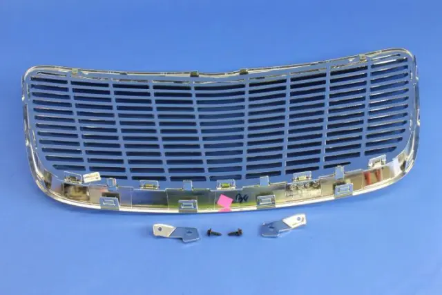 82212580AD - Exterior Accessories: Grille for Chrysler: 300 Image