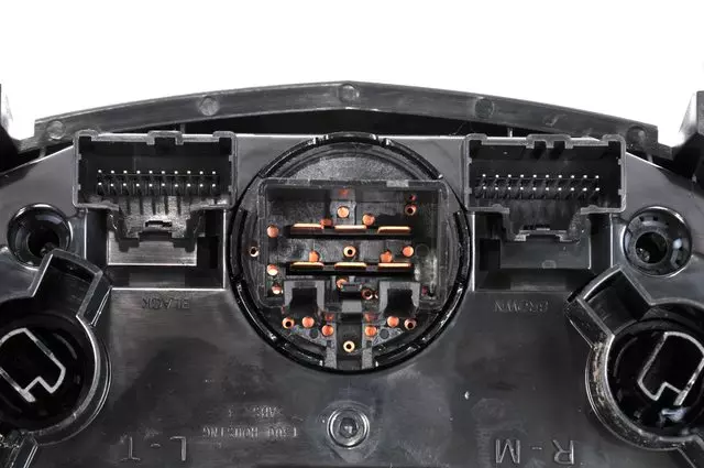 42351905 - HVAC: Dash Control Unit for GM Image image