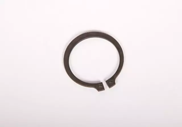 19133126 - : Transfer Case Rear Output Shaft Rear Bearing Retaining Ring for ACDelco Image