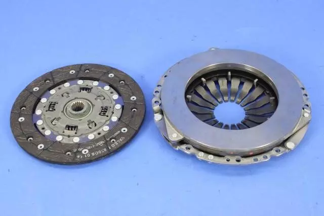 Pressure Plate And Disc Clutch Kit - Mopar (68304763AA)