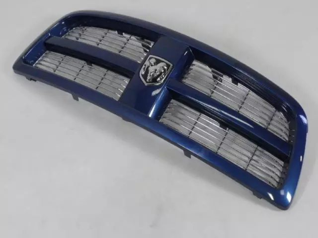 Radiator Grille - Mopar (68234163AA)