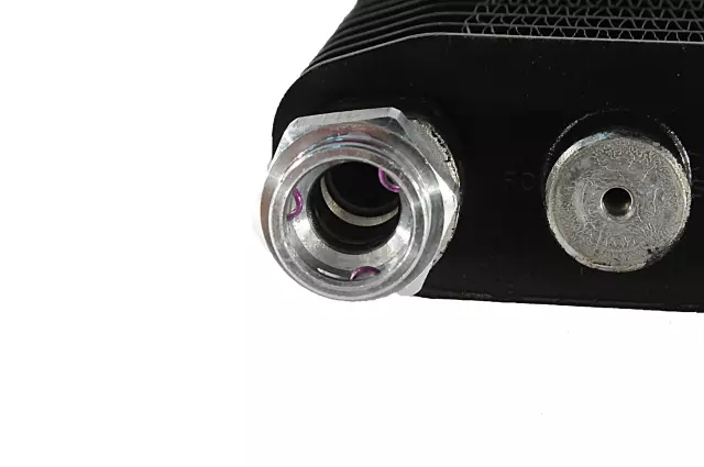 23177172 - Cooling System: Auxiliary Radiator for GM Image