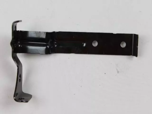 68065737AB - Frame, Bumper and Fascia: Steering Gear Bracket for Dodge: Ram 2500, Ram 3500 | Ram: 2500, 3500 Image