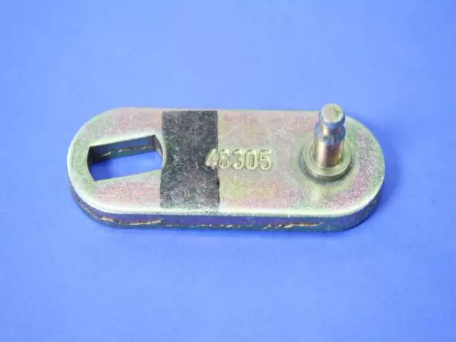 5161498AA - Transfer Case Model 231 [DHN]: Selector Lever for Jeep: Liberty Image