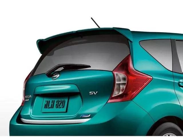 Rear Roof Spoiler - Gun Metallic - Nissan (999J1-44KAD)