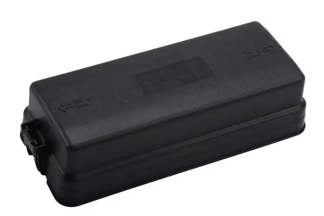 Engine Wiring Harness Fuse Block Cover - GM (84780858)