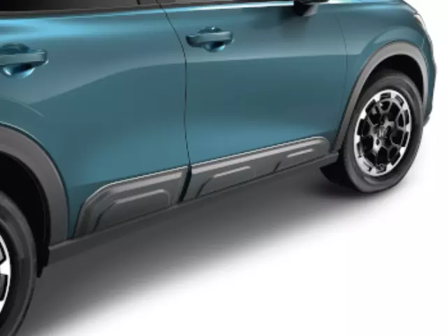 8F573V0100 - Exterior: Lower Door Trim for Honda: HR-V Image