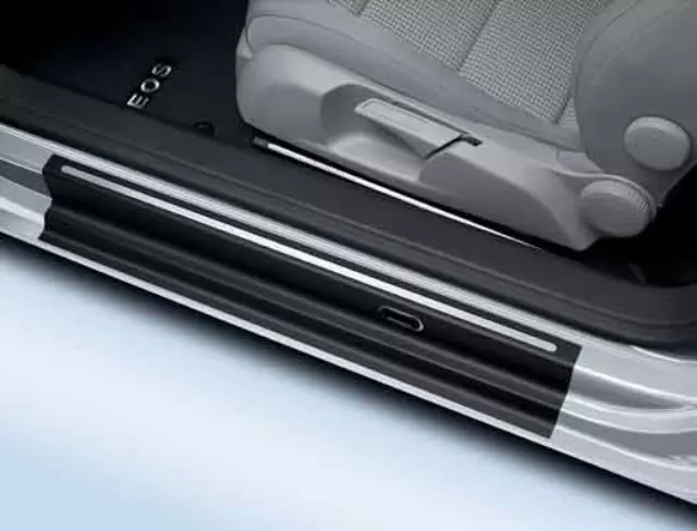 Door Sill Protection - Volkswagen (1Q0-071-310)