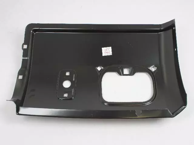 Rear Corner Panel, Left - Mopar (55395897AB)