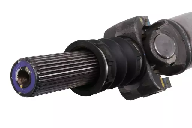 15182096 - Front Drive Axle: Drive Shaft for Chevrolet: Avalanche 2500, Silverado 2500 HD, Silverado 2500 HD Classic, Silverado 3500, Silverado 3500 Classic, Suburban 2500 | GMC: Sierra 2500 HD, Sierra 2500 HD Classic, Sierra 3500, Sierra 3500 Classic, Yukon XL 2500 Image