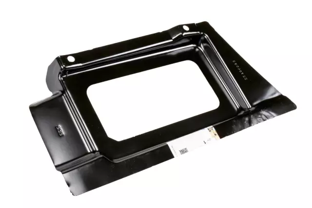 22786533 - Body: Lower Extension for Cadillac: Escalade | Chevrolet: Tahoe | GMC: Yukon Image