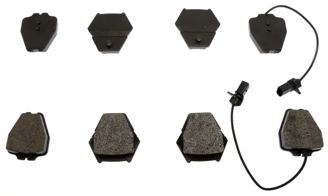 MGD912M - Brakes &amp; Brake Parts: Raybestos R-Line Metallic Brake Pad Set for Raybestos Brakes Image