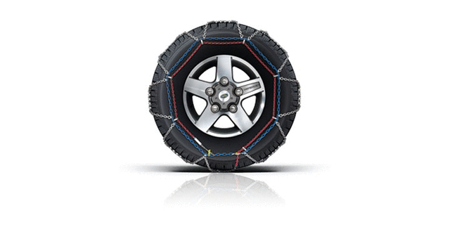 VPLAW0082 - Wheels: Snow Chains for Land Rover: Discovery, LR4, Range Rover Image