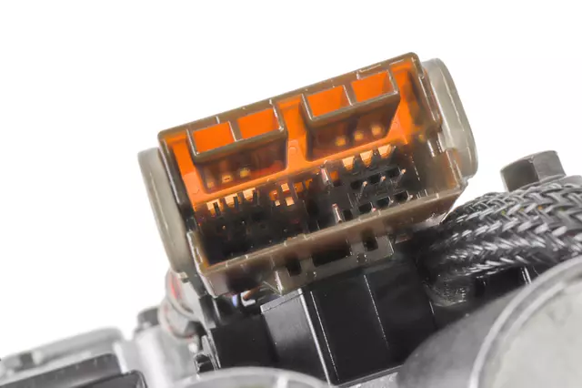 24071206 - Automatic Transmission: Valve Body for Cadillac: CT4, CT5, Escalade, Escalade ESV | Chevrolet: Silverado 1500, Suburban, Tahoe | GMC: Sierra 1500, Yukon, Yukon XL Image