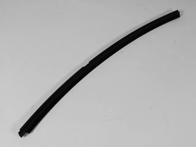 4724303 - Body: Belt Weather-strip for Chrysler: Sebring Image
