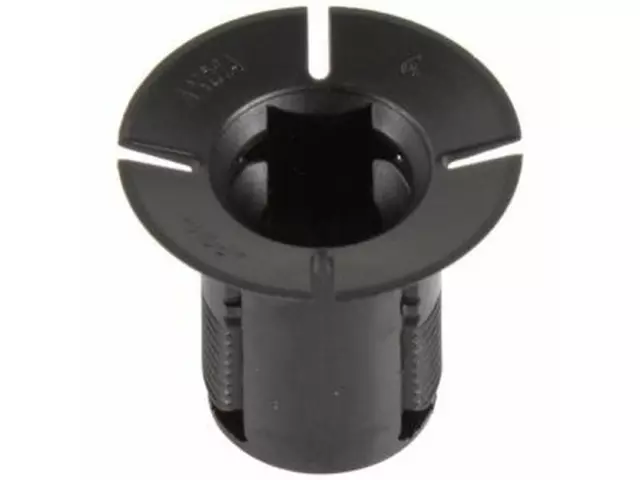 Fastener - 6.4MM, Front - Ford (W710210-S300)