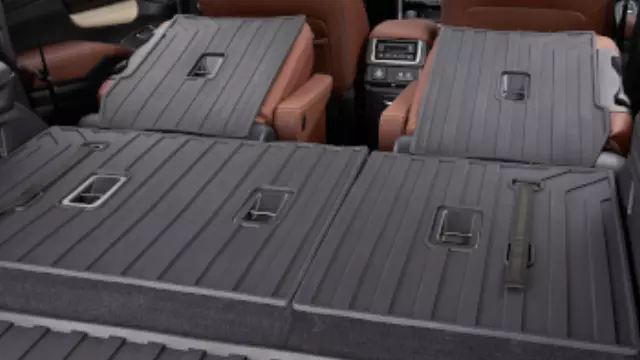 J501SXC150 - Interior: Rear Seat Back Protector for Subaru: Ascent Image