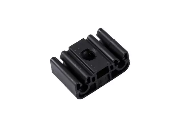 21991339 - : Multi-Purpose Clip for GM Image