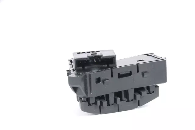 15840839 - : Switch for GM Image