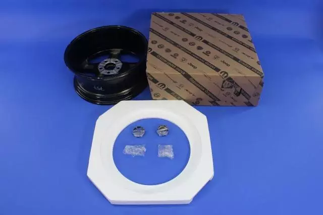 1QX23DX8AC - : Aluminum Wheel for Dodge: Challenger Image