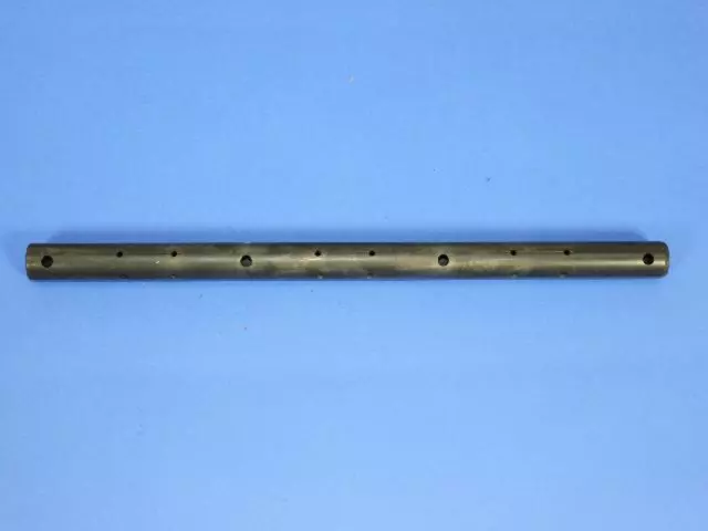 Exhaust Rocker Shaft - Mopar (4663998)