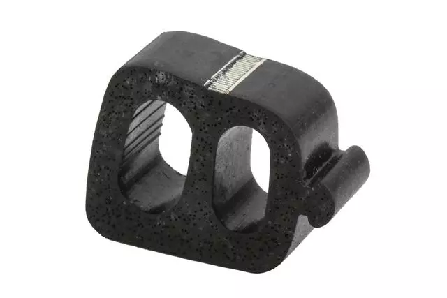 15250133 - Body: Bumper for Cadillac: Escalade, Escalade ESV, Escalade EXT | Chevrolet: Avalanche, Suburban 1500, Suburban 2500, Tahoe | GMC: Yukon, Yukon XL 1500, Yukon XL 2500 Image