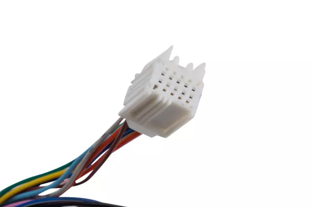 25831194 - Body: Mirror Assembly for Cadillac: Escalade, Escalade ESV, Escalade EXT | Chevrolet: Avalanche, Suburban 1500, Suburban 2500, Tahoe | GMC: Yukon, Yukon XL 1500, Yukon XL 2500 Image