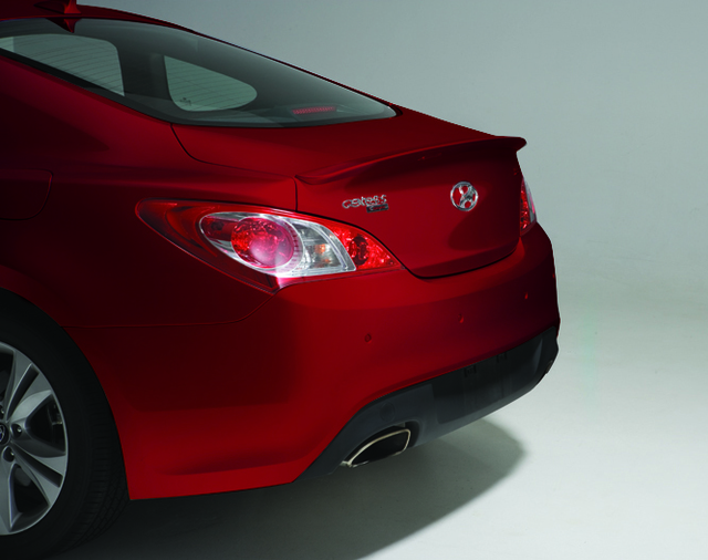 U83402M000YB6 - Exterior: Trunk Lip Spoiler for Hyundai Image