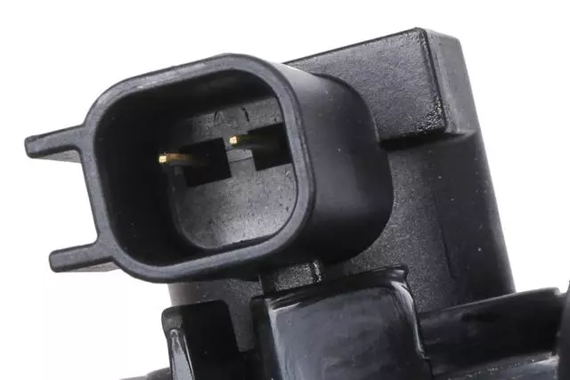 84922941 - : F (S)Canister for Cadillac: CT6 Image