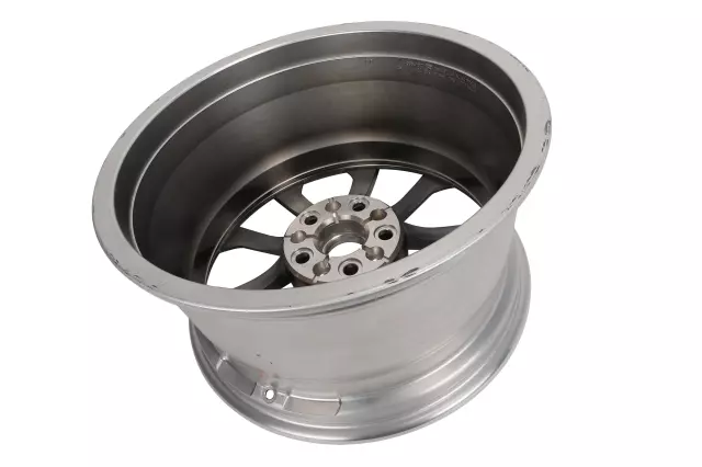 2016-2018 Cadillac ATS - 18x9.5-Inch Aluminum Rear Wheel - GM (22942957)