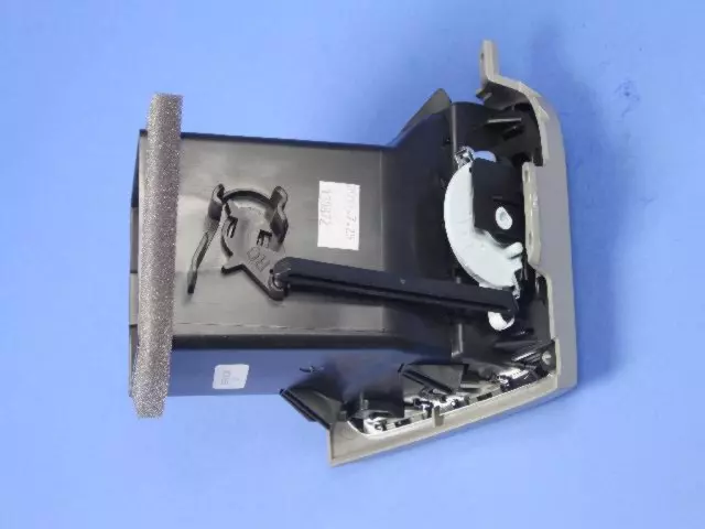 Air Conditioning & Heater Outlet, Right - Mopar (6XP66XSAAA)