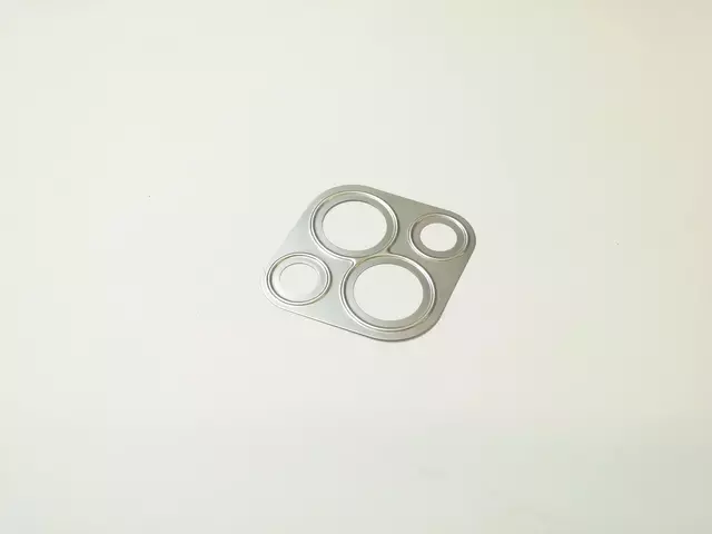 14719AA040 - : Exhaust Gas Re-Circulation (Egr) Valve Gasket for Subaru: Baja, Crosstrek, Forester, Impreza, Legacy, Outback, Tribeca, XV Crosstrek Image