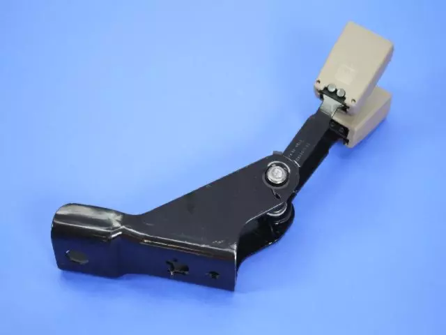 Rear Inner Seat Belt, Center, Left - Mopar (5KQ501K2AA)