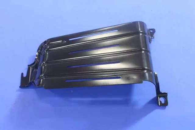 Skid Plate, Right - Mopar (5105234AA)