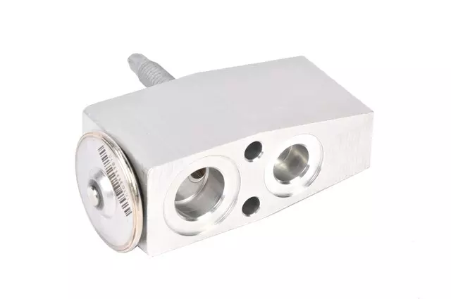 1551372 - HVAC: ACDelcoâ„¢ A/C Expansion Valve for Chevrolet: Bolt EUV, Bolt EV Image