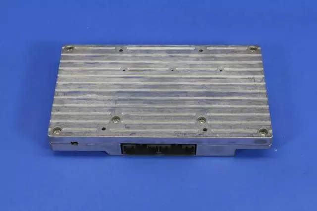 5091041AI - Electrical: Amplifier for Mopar Image