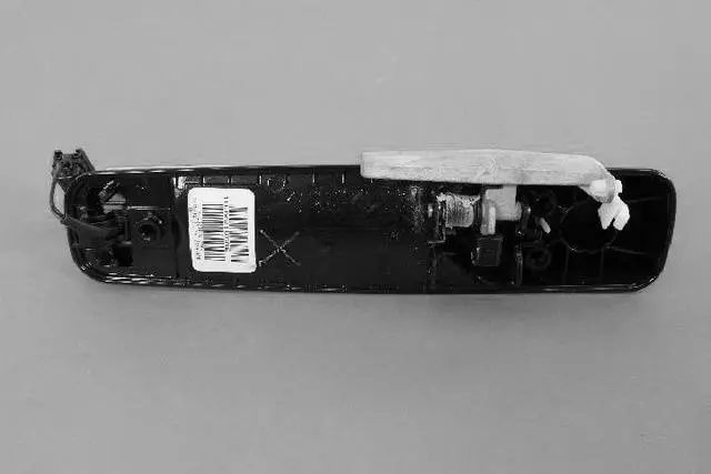 Exterior Door Handle, Right - Mopar (1UJ881UGAG)