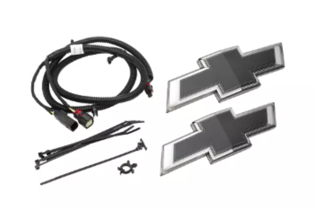 84616680 - Exterior: Exterior Emblem Kit, Bow-Tie for Chevrolet: Colorado Image