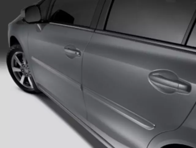 8P05TR0170 - Body: Body Side Molding for Honda: Civic Image