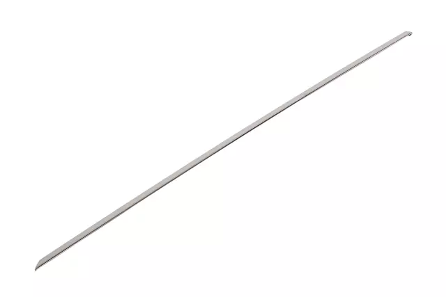 84244029 - Body: Reveal Molding for GM Image