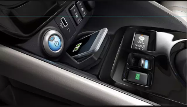 T99F75SA00 - Electronics: Charging Kit, Smartphone, Wireless for Nissan: LEAF Image