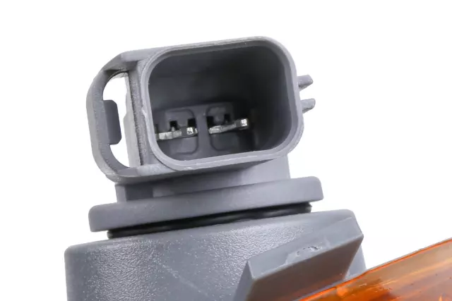 Driver Side Parking and Turn Signal Lamp - GM (39060082)