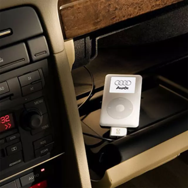 8E0051444 - Audio/Video: Ipod Adapter for Audi: A3, A3 Quattro, A4 Quattro, TT Quattro, TT RS Quattro, TTS Quattro Image