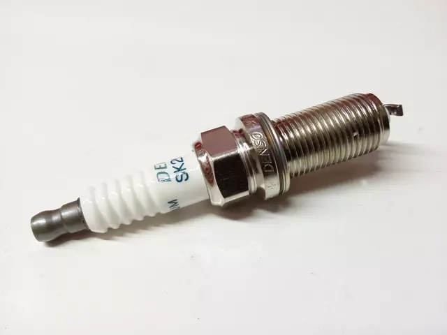 9091901191 - Electrical: Spark Plug for Toyota: 4Runner, FJ Cruiser, Land Cruiser, Sequoia, Tacoma, Tundra Image